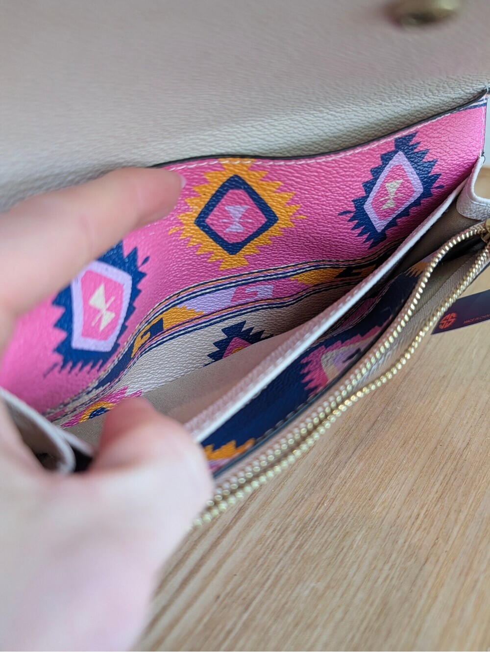 Simply Southern Wallet NWT - Picture 4 of 7